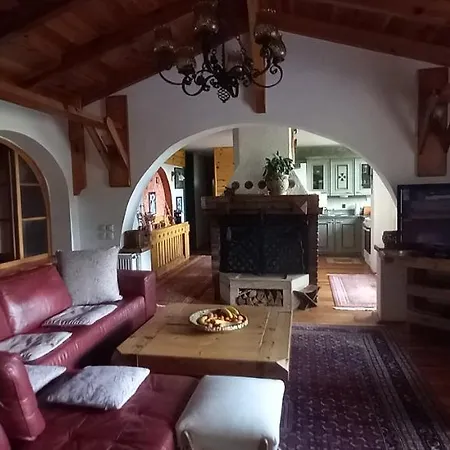 Carevo Polje *